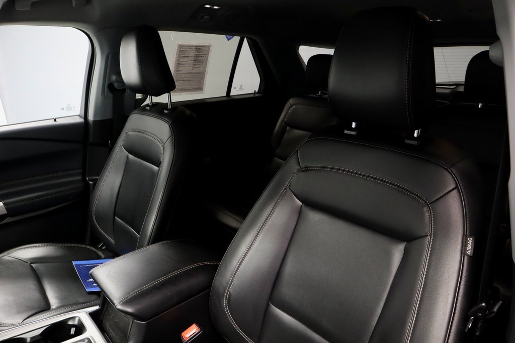 Certified 2024 Ford Explorer XLT w/ Equipment Group 202A image 27