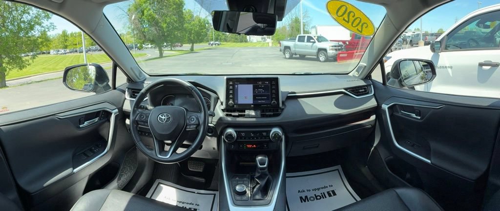 Used 2020 Toyota RAV4 Limited AWD/4WD image 23