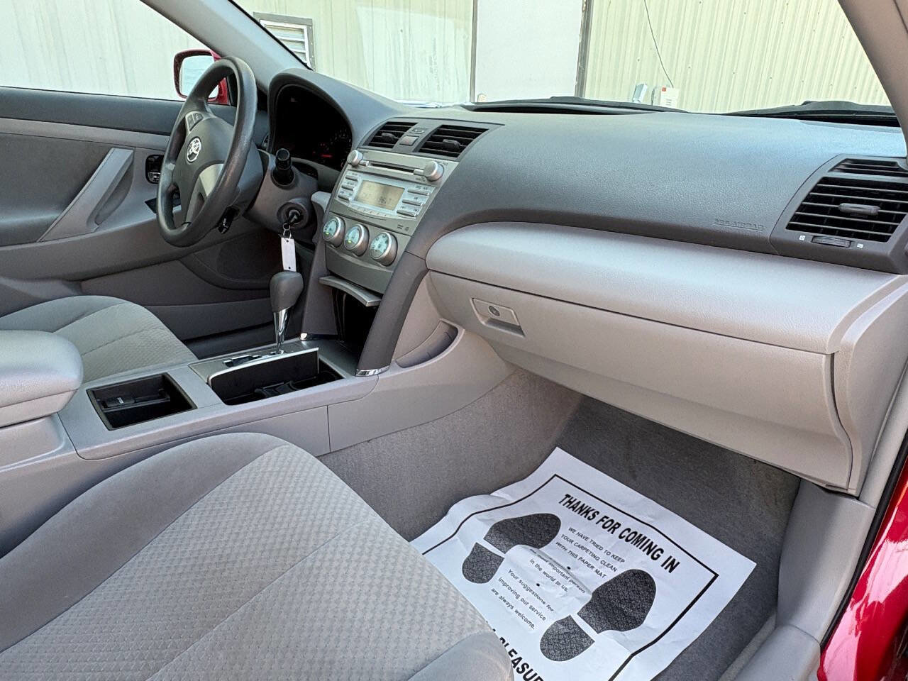 Used 2007 Toyota Camry LE FWD image 24