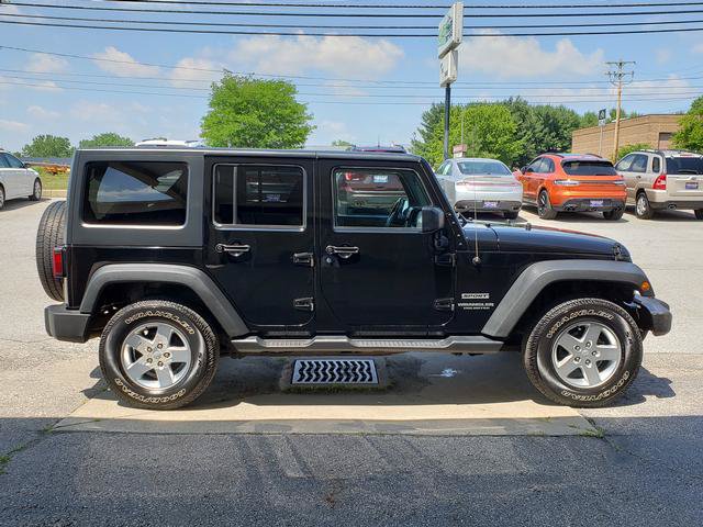 Used 2017 Jeep Wrangler Unlimited Sport w/ Quick Order Package 24S AWD/4WD image 7