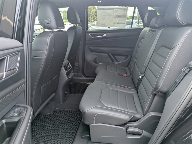 New 2026 Volkswagen Atlas Cross Sport SEL R-Line image 15