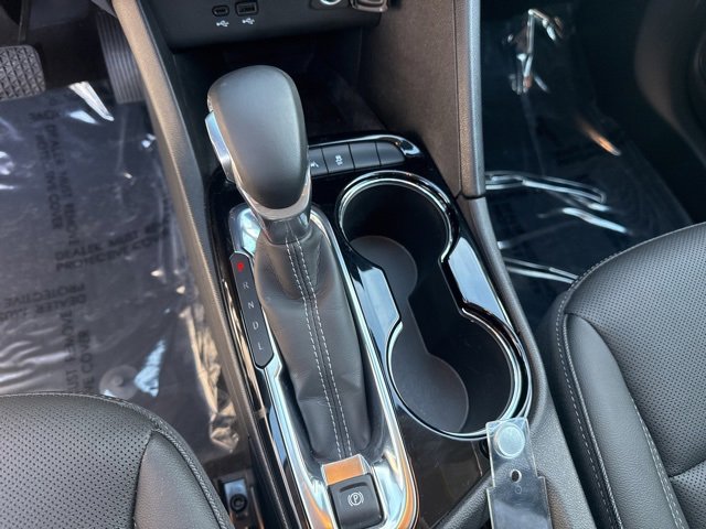 Used 2024 Buick Encore GX Sport Touring image 20