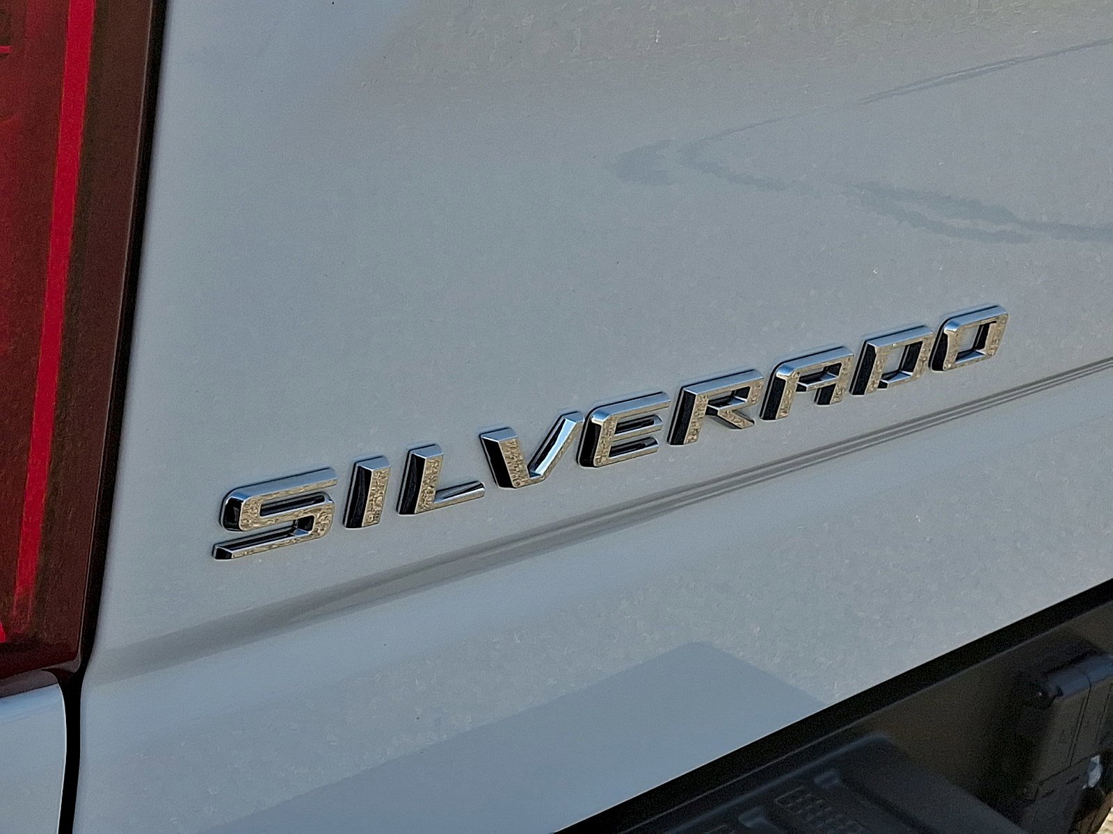 Used 2023 Chevrolet Silverado 1500 LTZ w/ Z71 Off-Road Package image 30