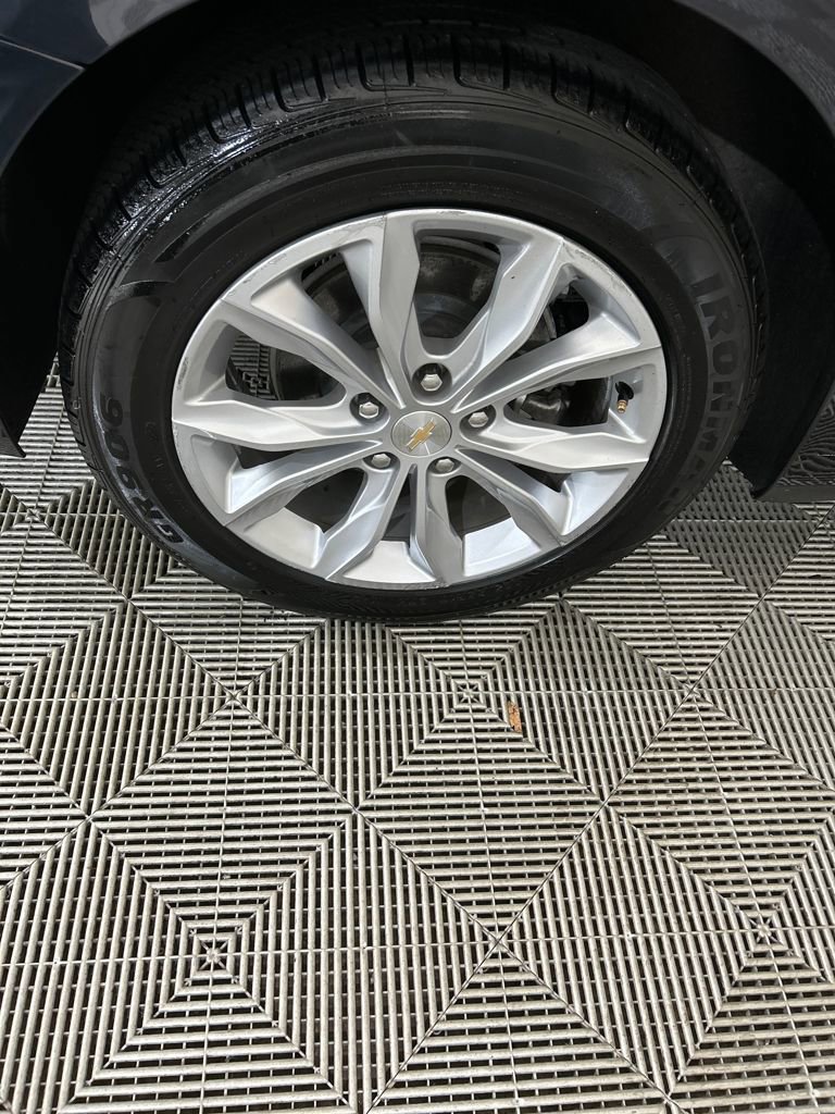 Used 2023 Chevrolet Malibu LT image 10