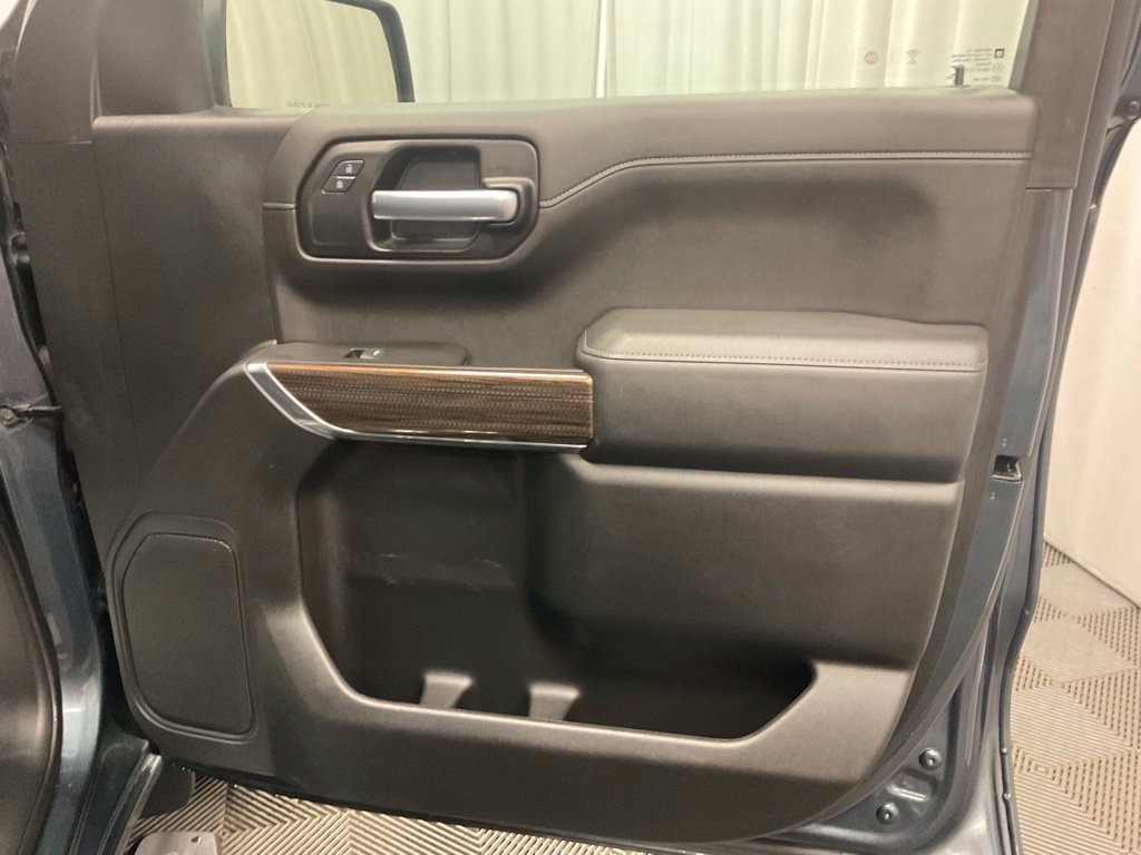 Used 2020 Chevrolet Silverado 1500 RST AWD/4WD image 24