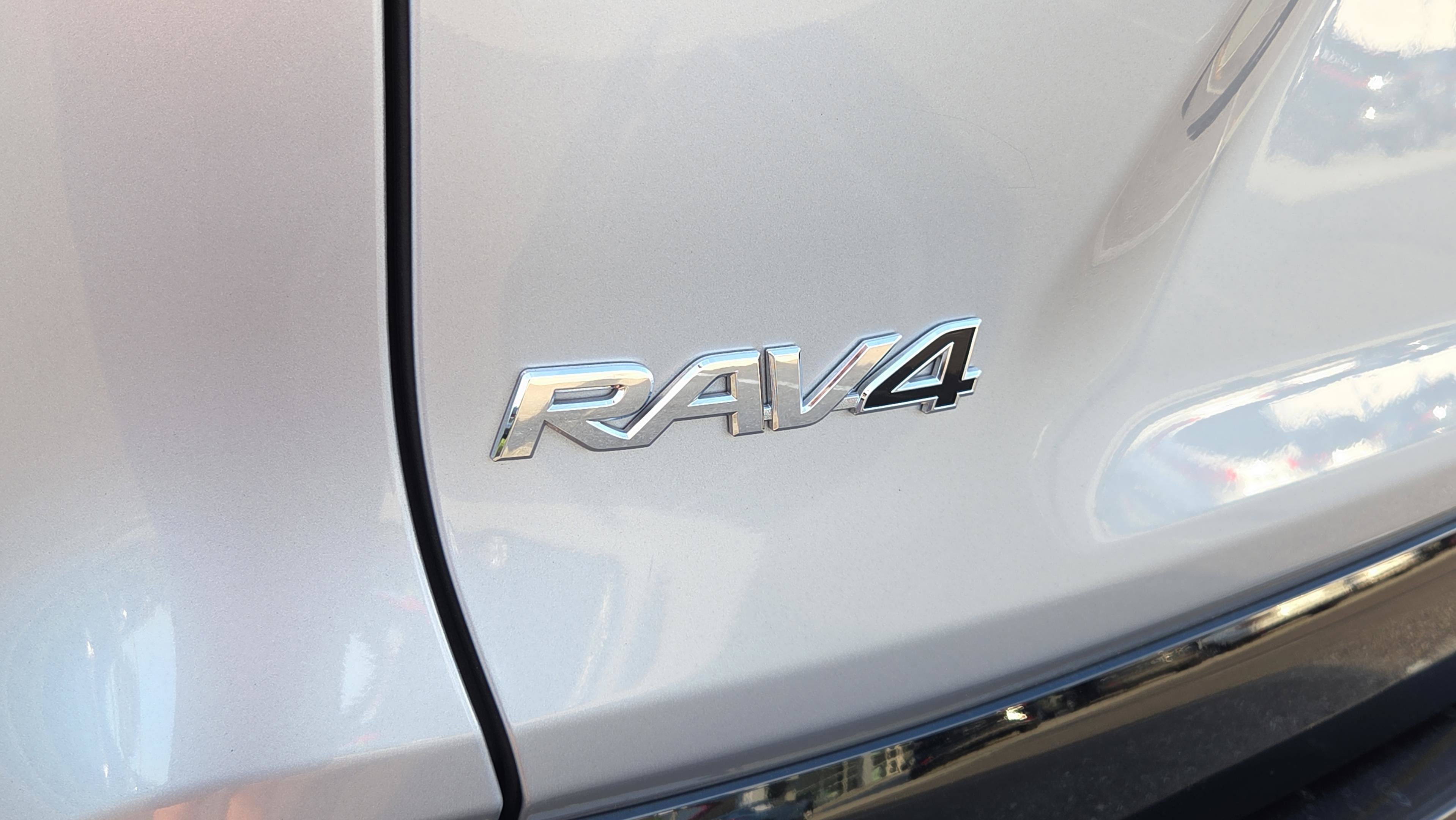 Certified 2025 Toyota RAV4 XSE image 13