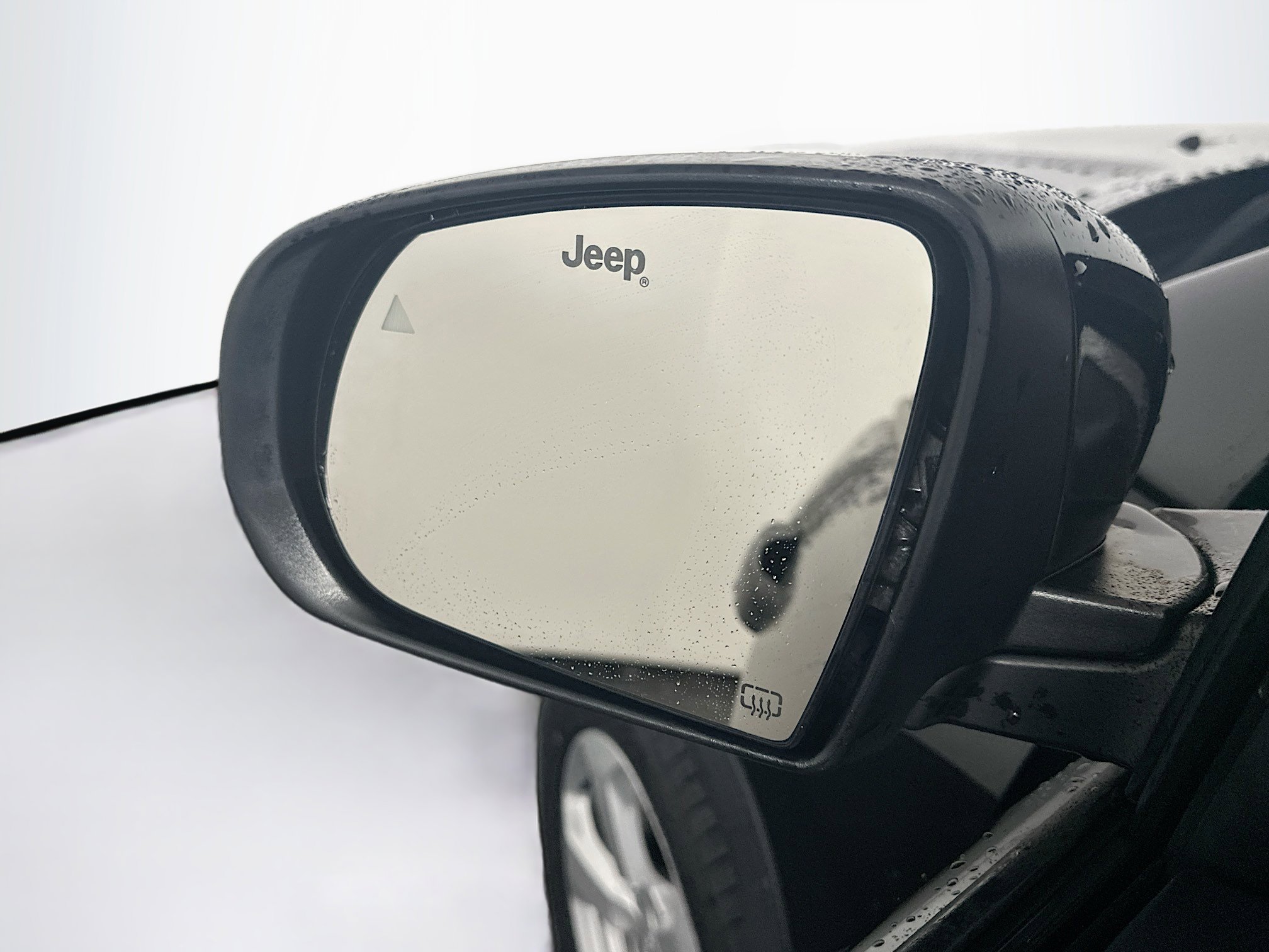 Used 2022 Jeep Compass Latitude w/ Sun and Sound Group image 16