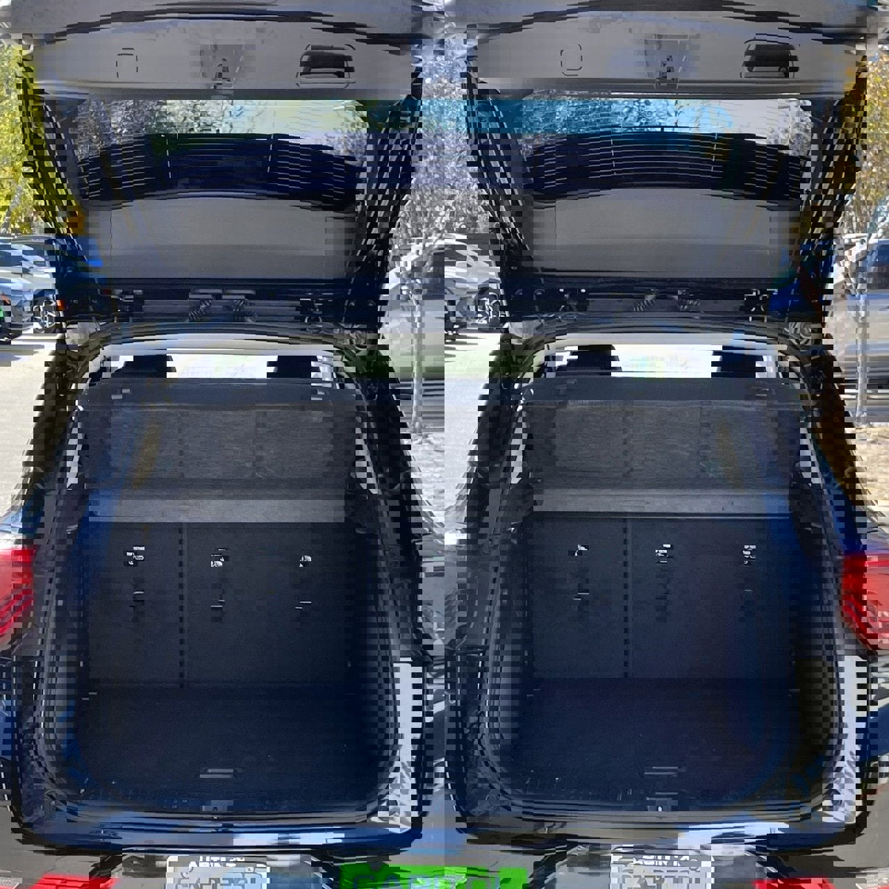 Certified 2024 Buick Encore GX Sport Touring image 25