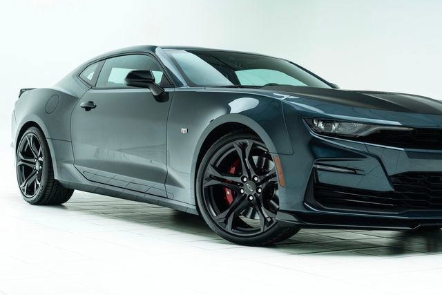 Used 2022 Chevrolet Camaro SS image 3