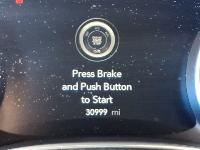Used 2025 Chrysler Pacifica Limited FWD image 14