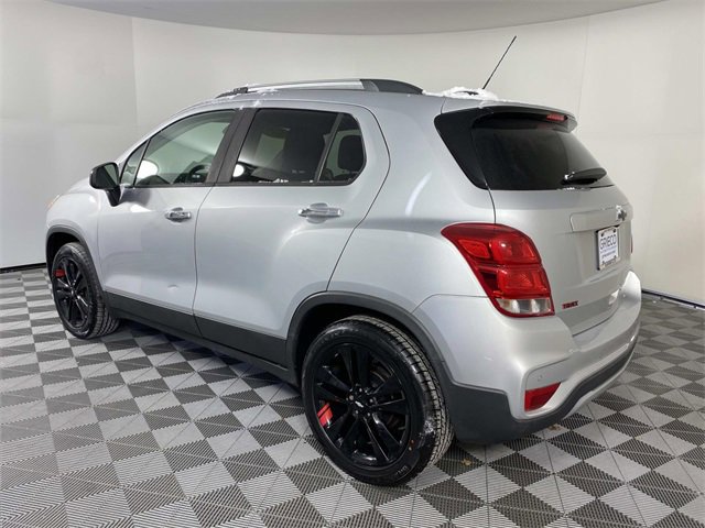 Used 2019 Chevrolet Trax LT w/ Redline Edition image 6