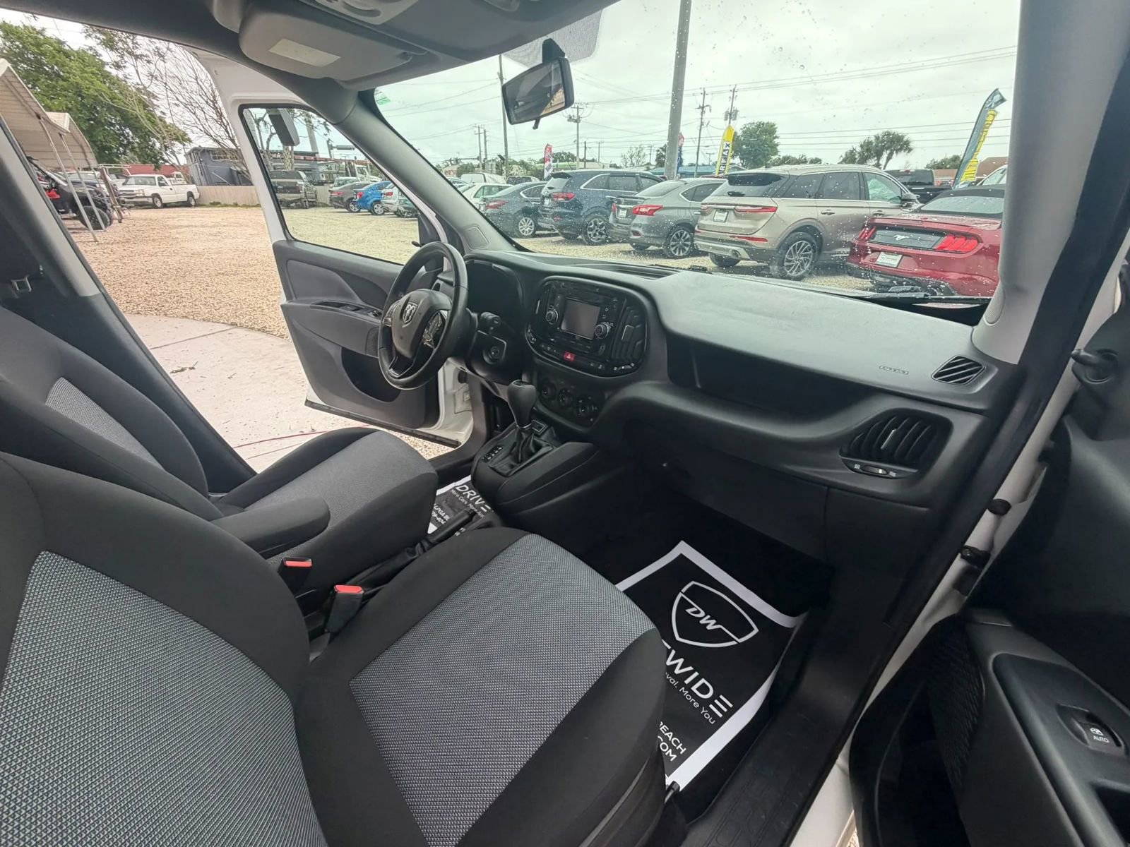 Used 2017 RAM ProMaster City Tradesman w/ Rear Back-up Camera Group FWD image 15