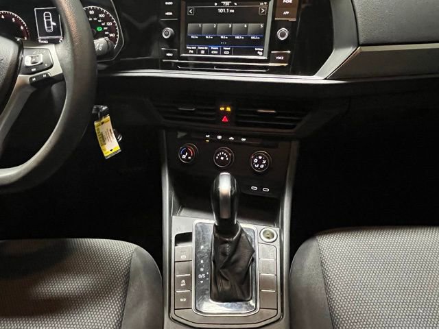 Used 2021 Volkswagen Jetta R-Line image 21