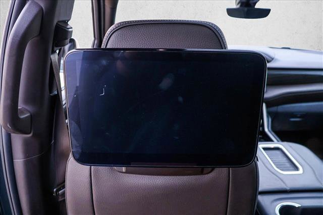 Used 2021 GMC Yukon Denali w/ Denali Ultimate Package image 24