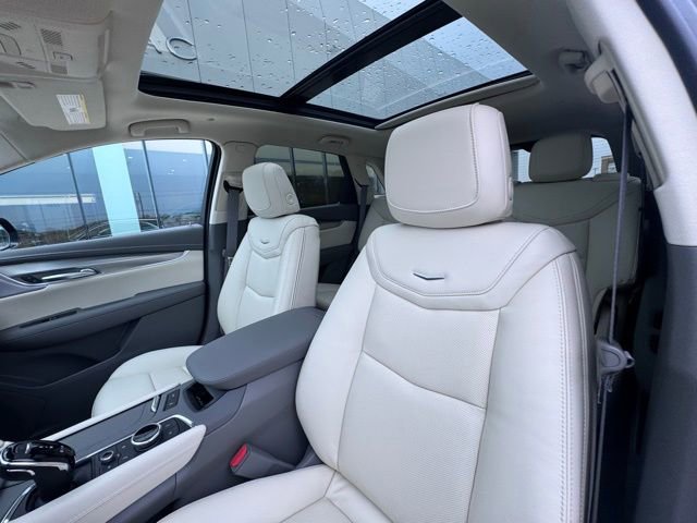 New 2026 Cadillac XT5 Premium Luxury w/ Driver Assist Package image 11