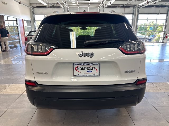 Used 2019 Jeep Cherokee Latitude w/ Popular Appearance Group AWD/4WD image 13