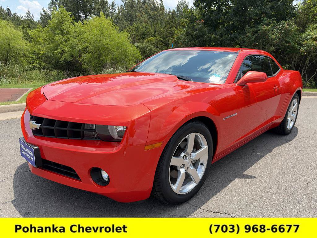 Used 2013 Chevrolet Camaro LT RWD image 3