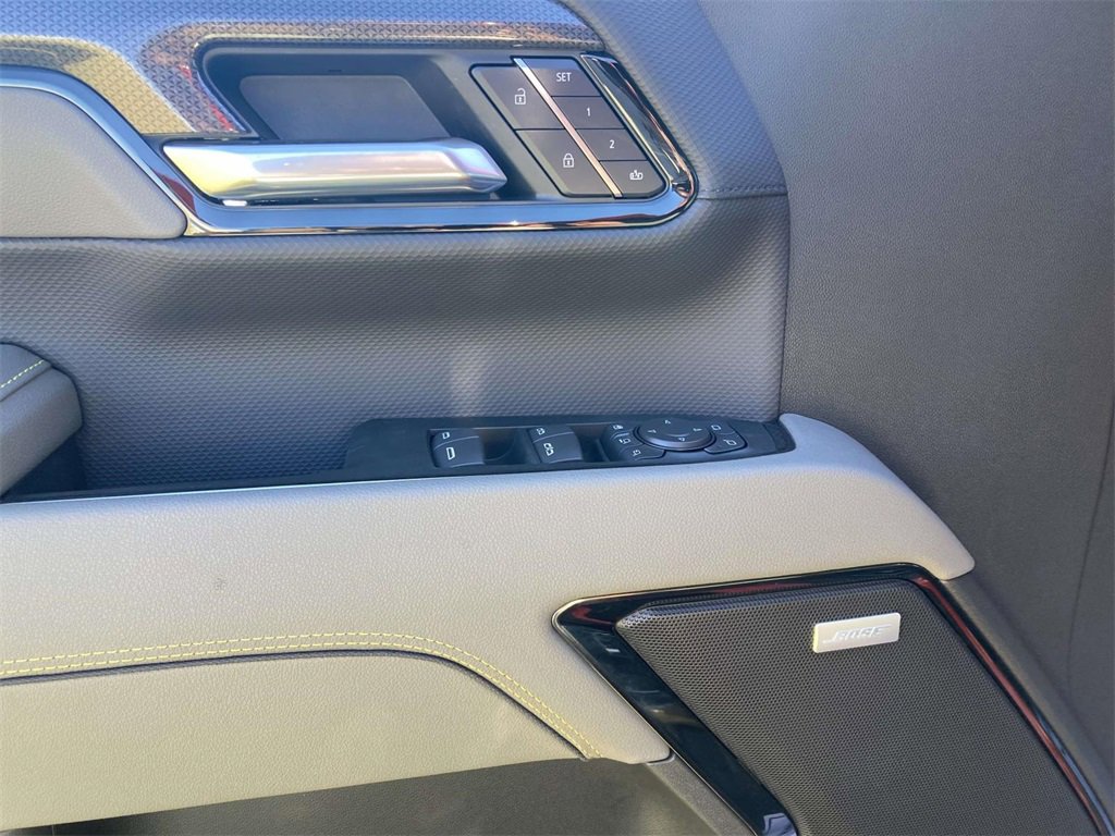 New 2026 Chevrolet Silverado 2500 ZR2 image 15