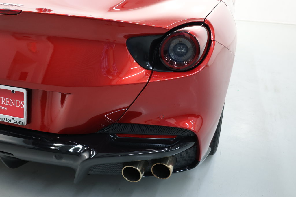 Used 2022 Ferrari Portofino M RWD image 86