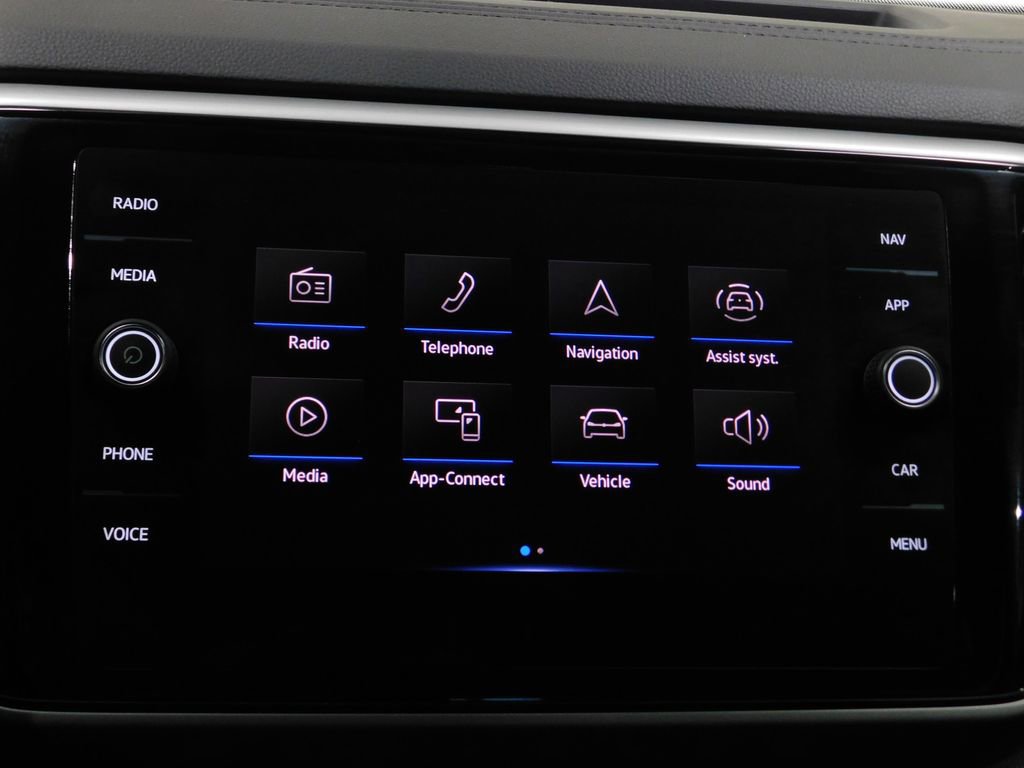 Used 2023 Volkswagen Atlas Cross Sport SEL Premium R-Line image 59