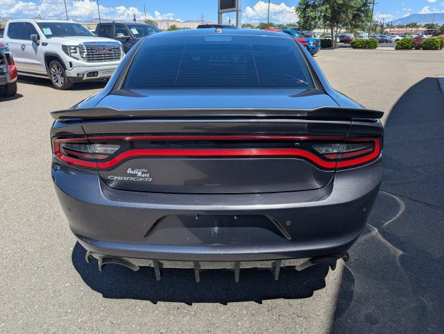 Used 2015 Dodge Charger SE w/ Popular Equipment Group RWD image 4