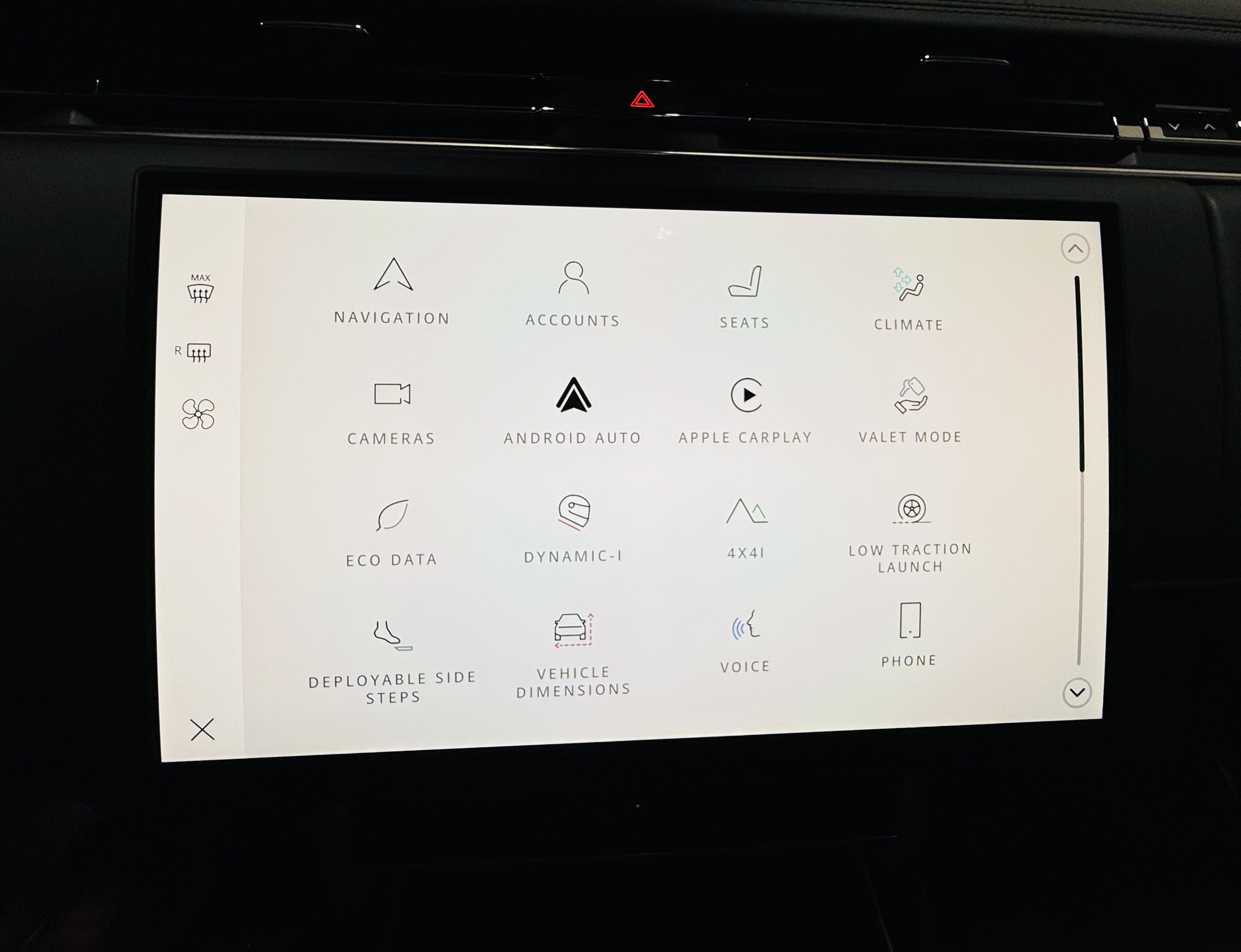 Used 2025 Land Rover Range Rover Long Wheelbase Autobiography image 43