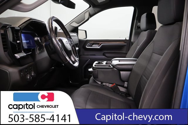 Used 2022 Chevrolet Silverado 1500 RST AWD/4WD image 12
