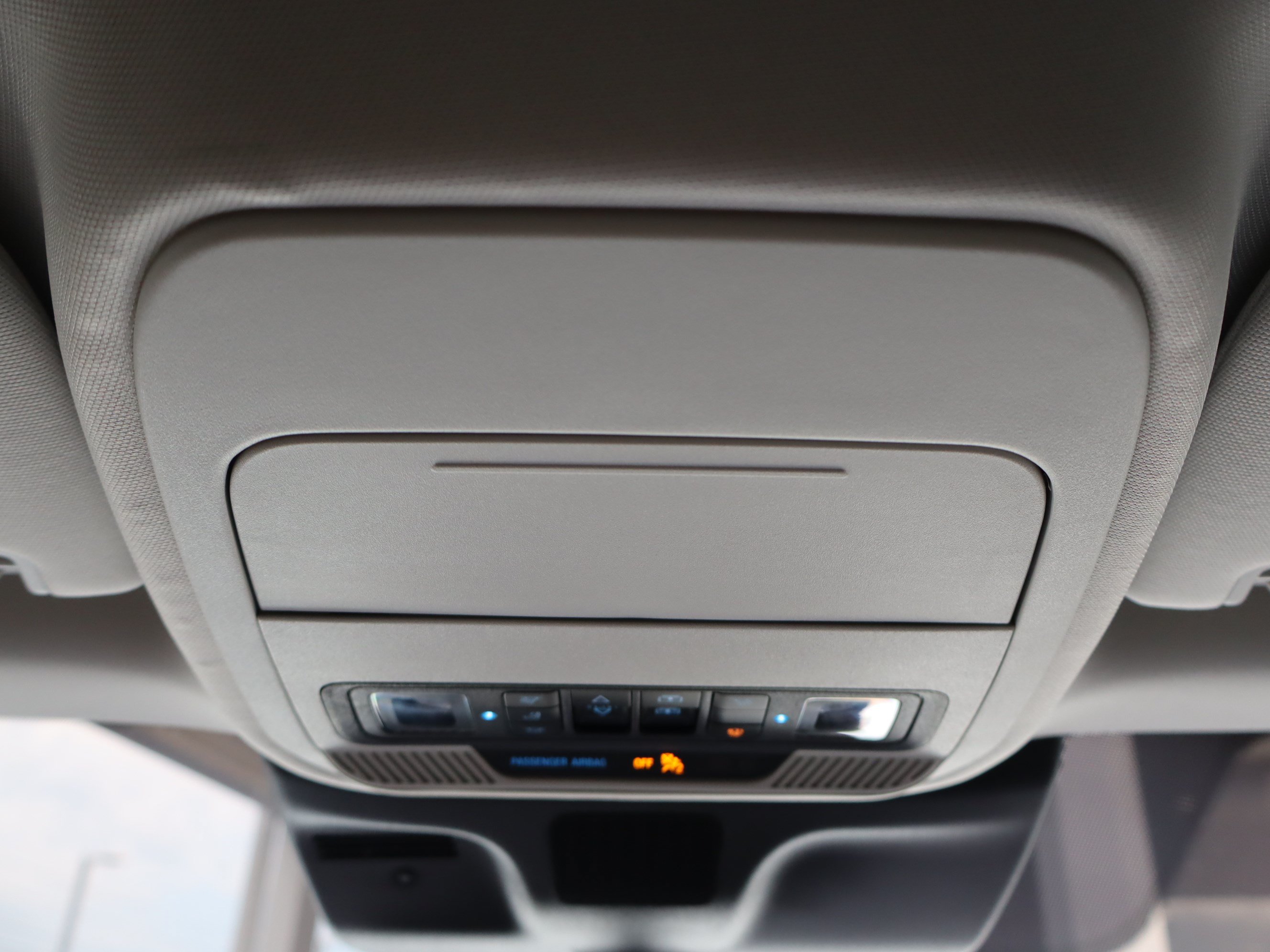 Used 2025 Ford Expedition Active RWD image 32