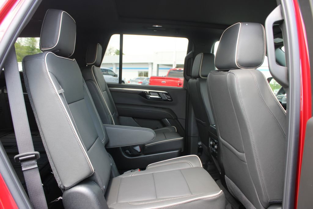 New 2026 Chevrolet Tahoe Premier w/ Sun And Tow Package AWD/4WD image 32