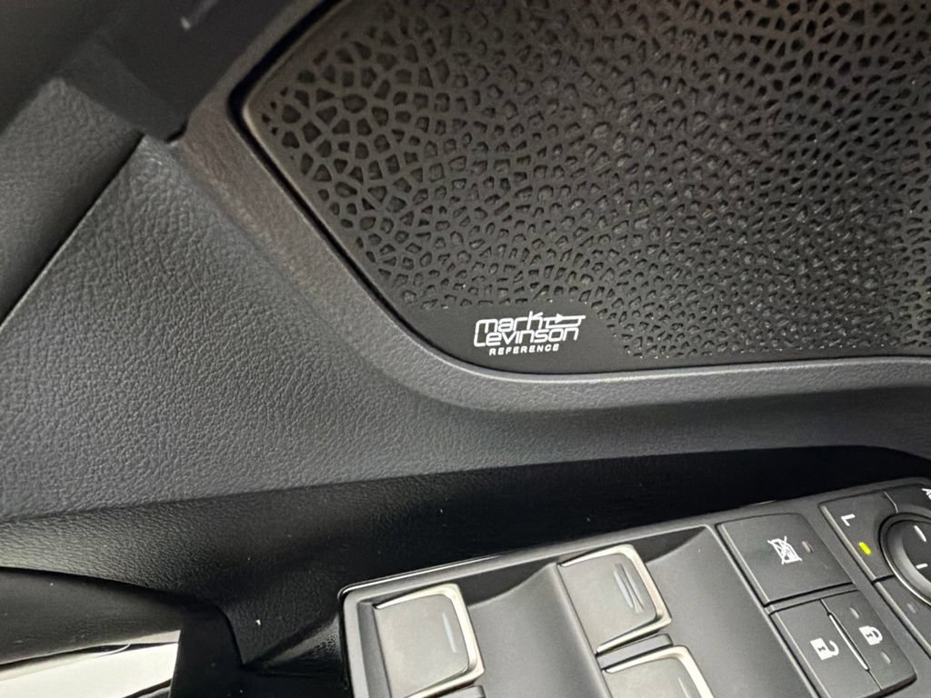 New 2026 Lexus LX 600 4WD w/ Luxury Package image 11