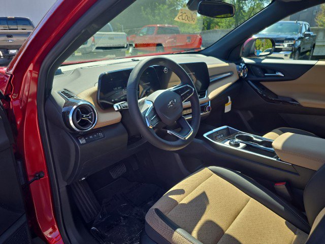 New 2026 Chevrolet Equinox ACTIV image 3