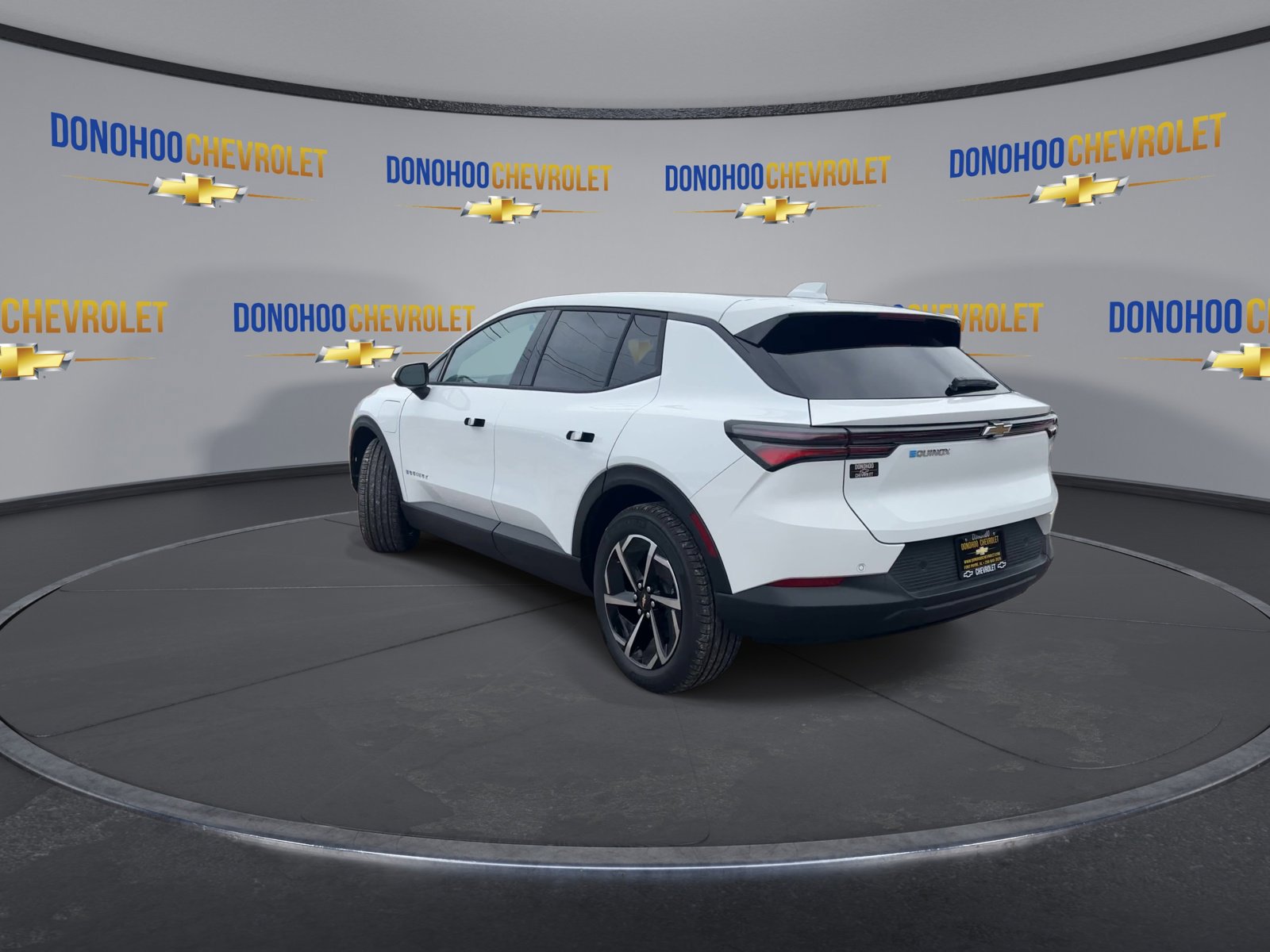 New 2026 Chevrolet Equinox EV LT image 6