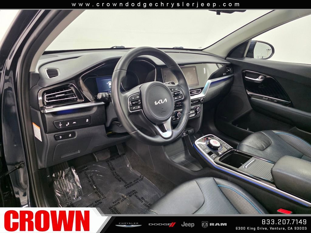 Used 2022 Kia Niro EX Premium image 25
