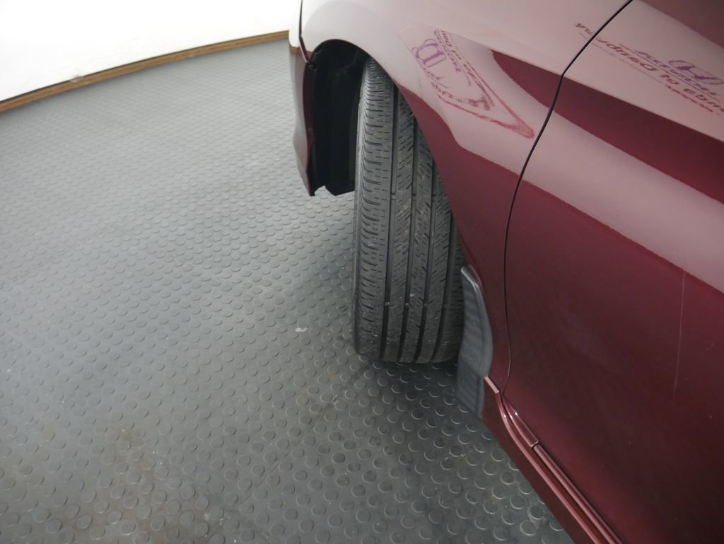 Used 2016 Honda Accord Touring image 19