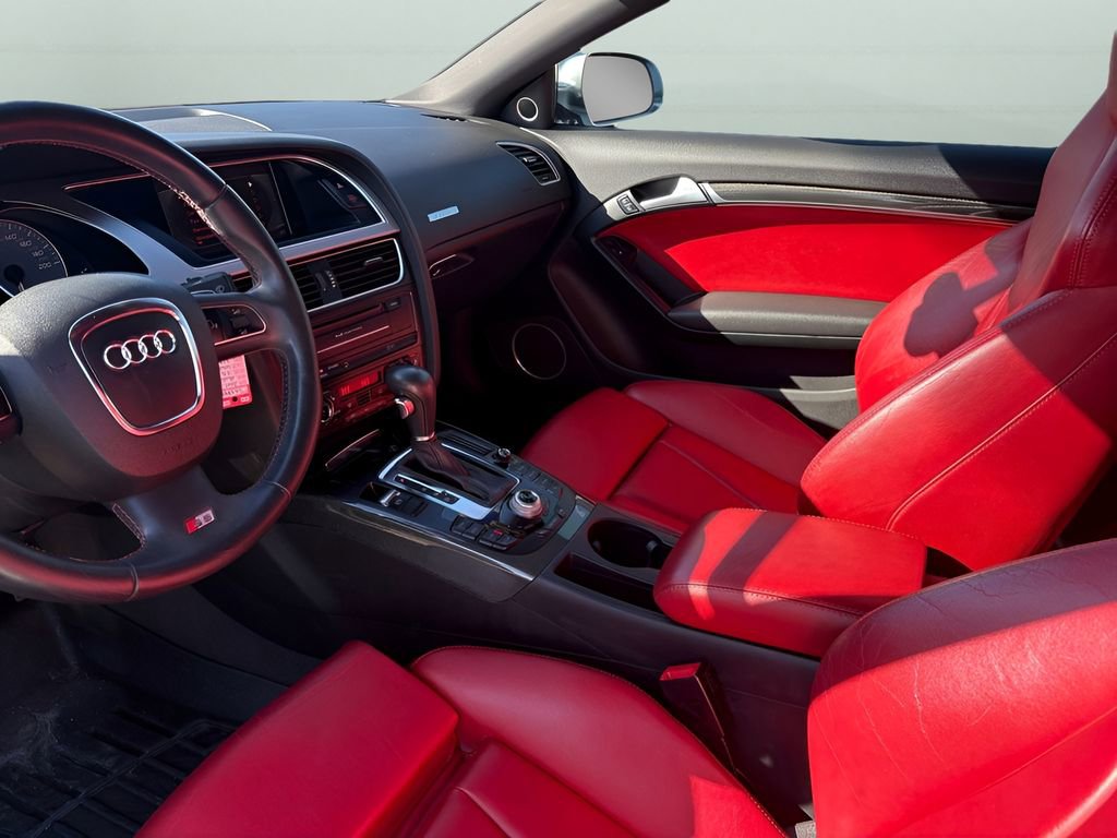 Used 2011 Audi S5 Premium Plus image 24