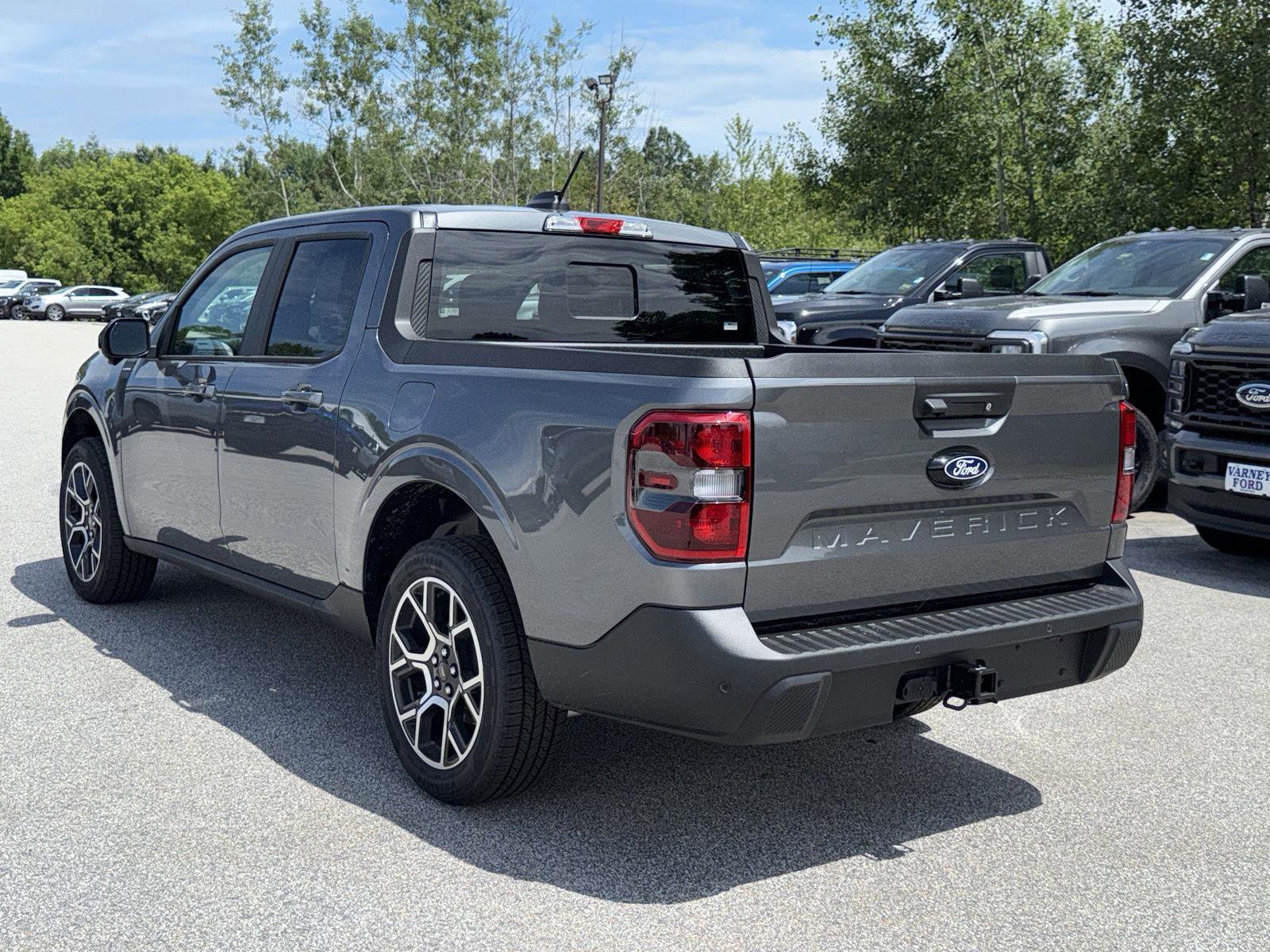 New 2025 Ford Maverick Lariat w/ 4K Tow Package image 9