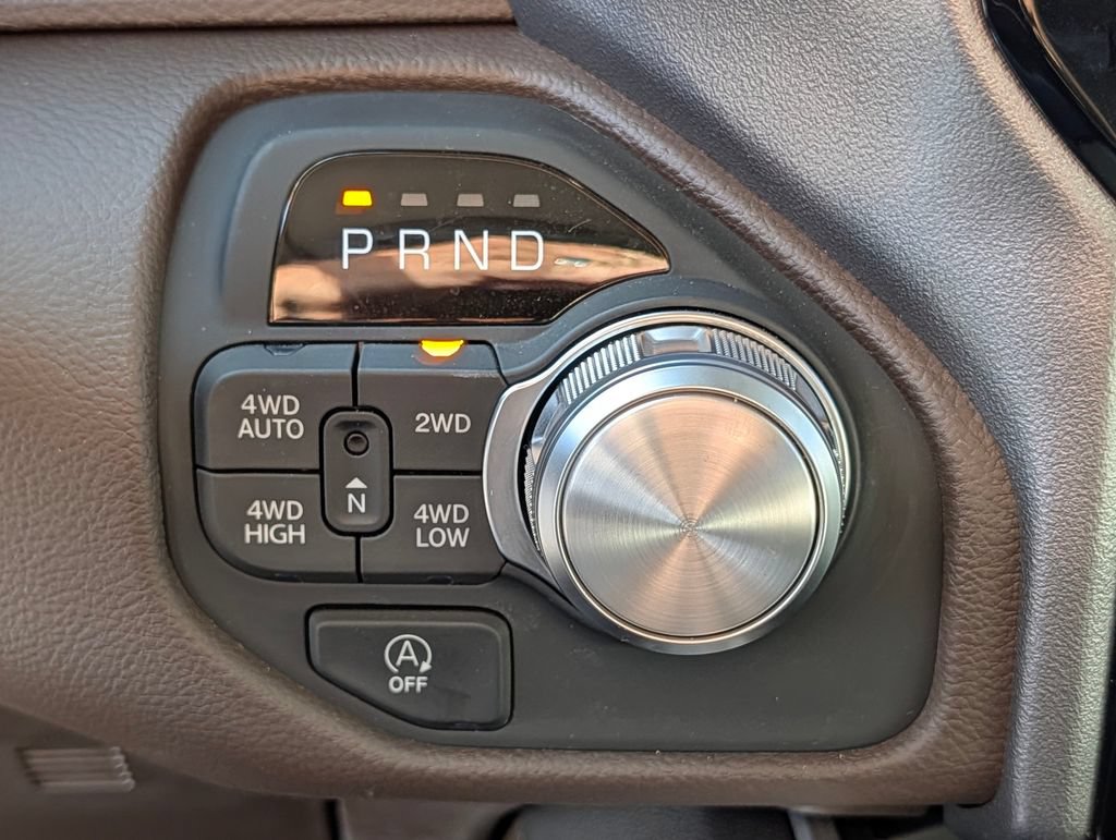 Used 2025 RAM 1500 Laramie w/ Laramie Southwest Edition AWD/4WD image 16