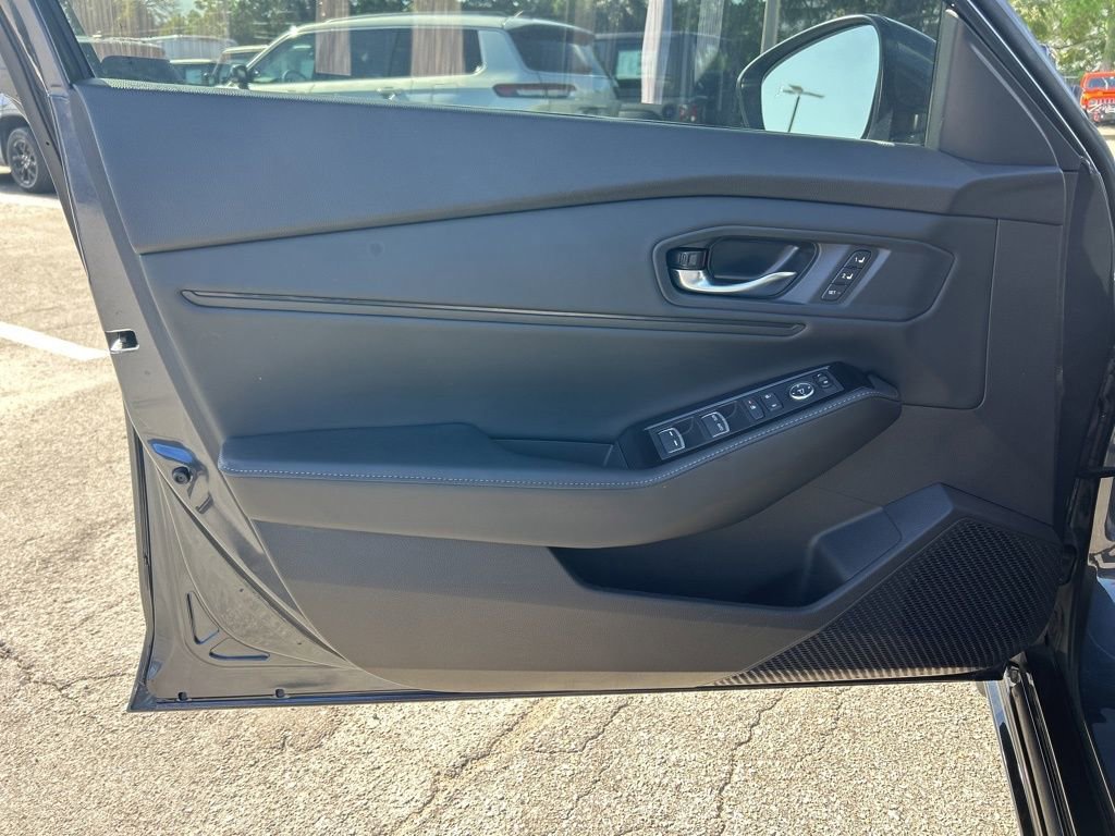 Used 2023 Honda Accord Touring image 31