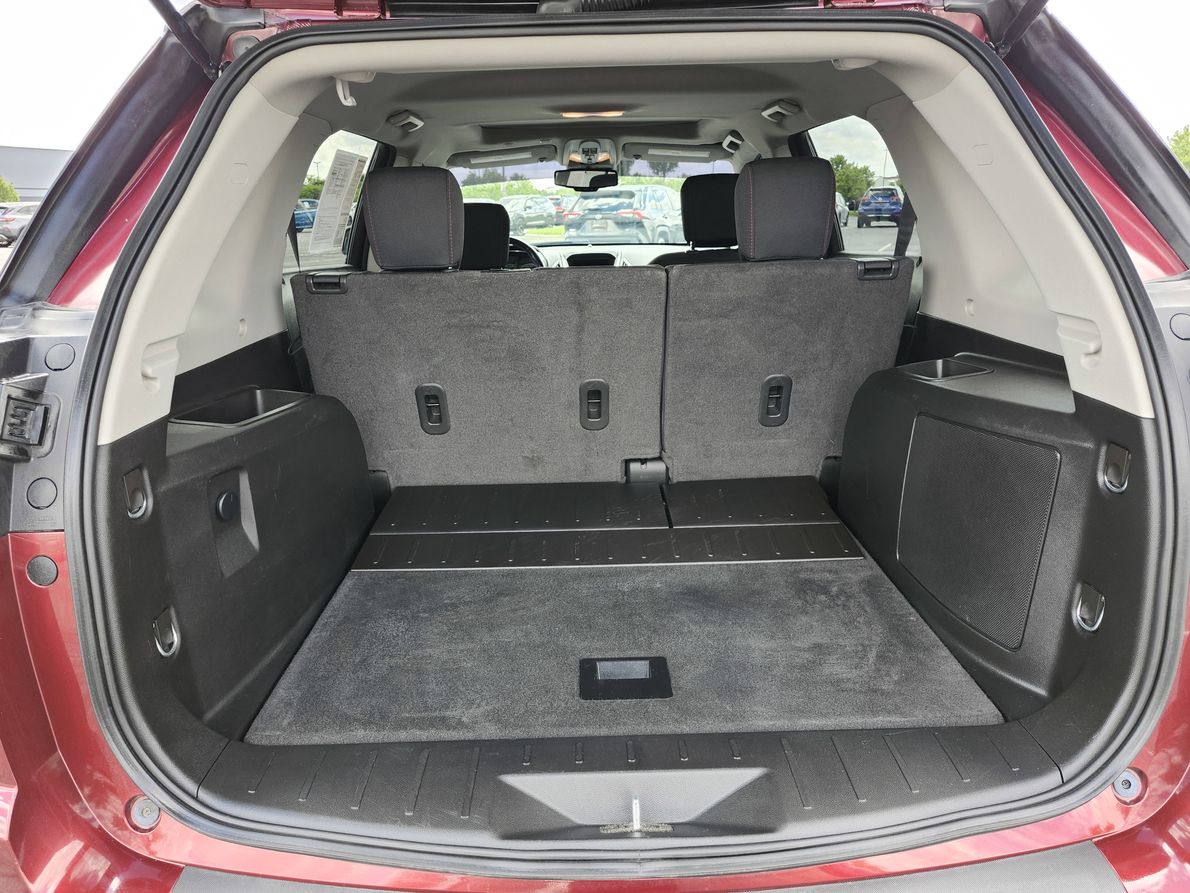 Used 2017 GMC Terrain SLE w/ Driver Alert Package I FWD image 23