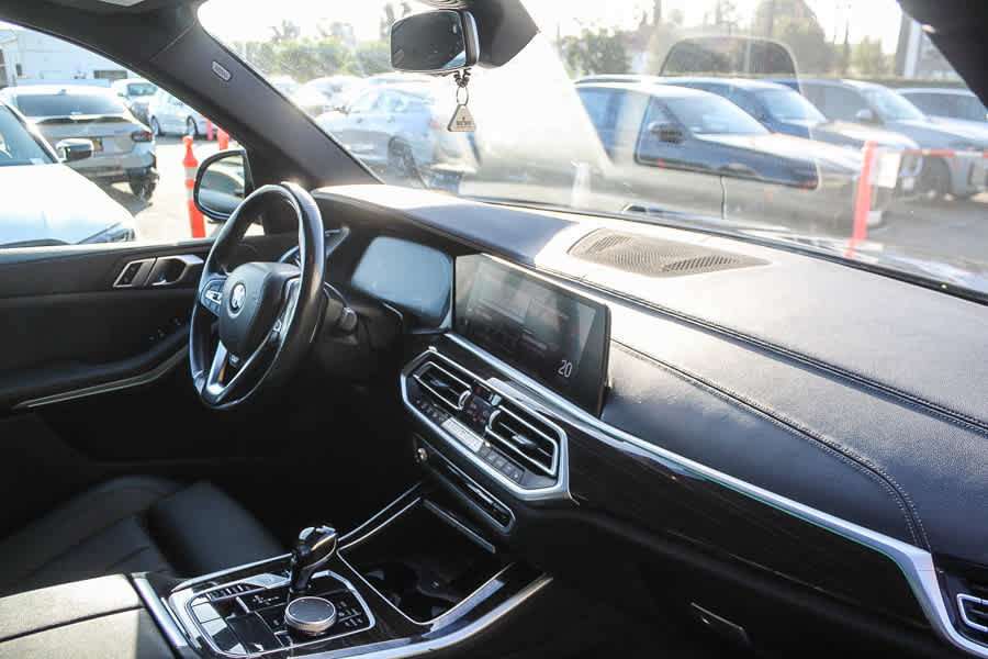 Used 2020 BMW X5 sDrive40i w/ Convenience Package RWD image 22