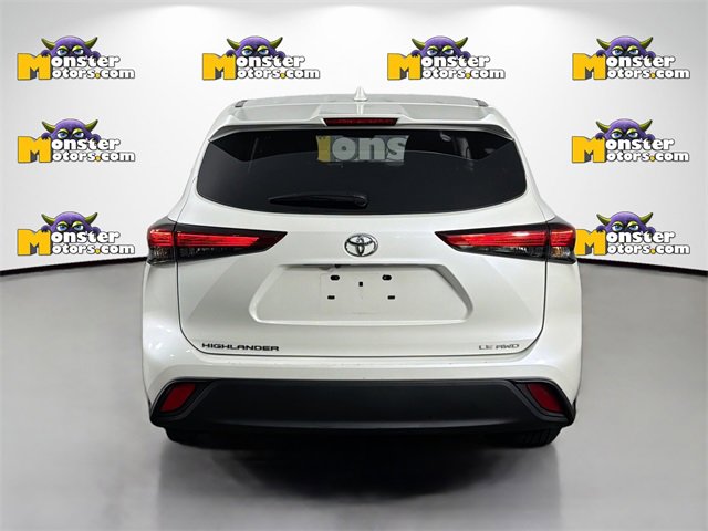 Used 2021 Toyota Highlander LE image 6
