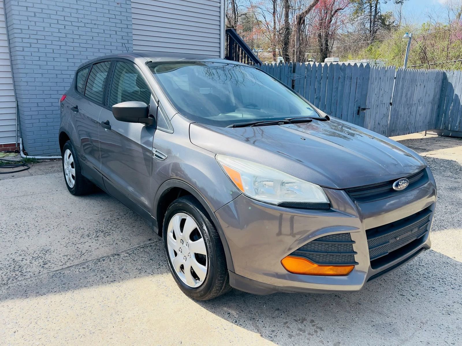 Used 2014 Ford Escape S FWD image 3