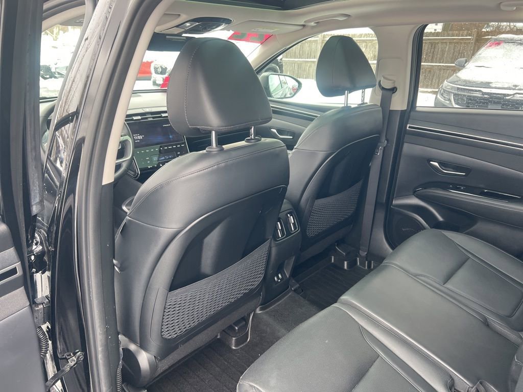 Used 2022 Hyundai Tucson Limited image 10