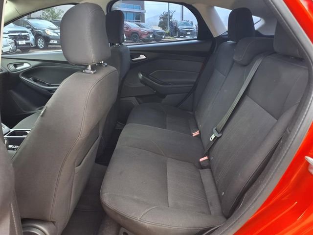 Used 2015 Ford Focus SE image 5