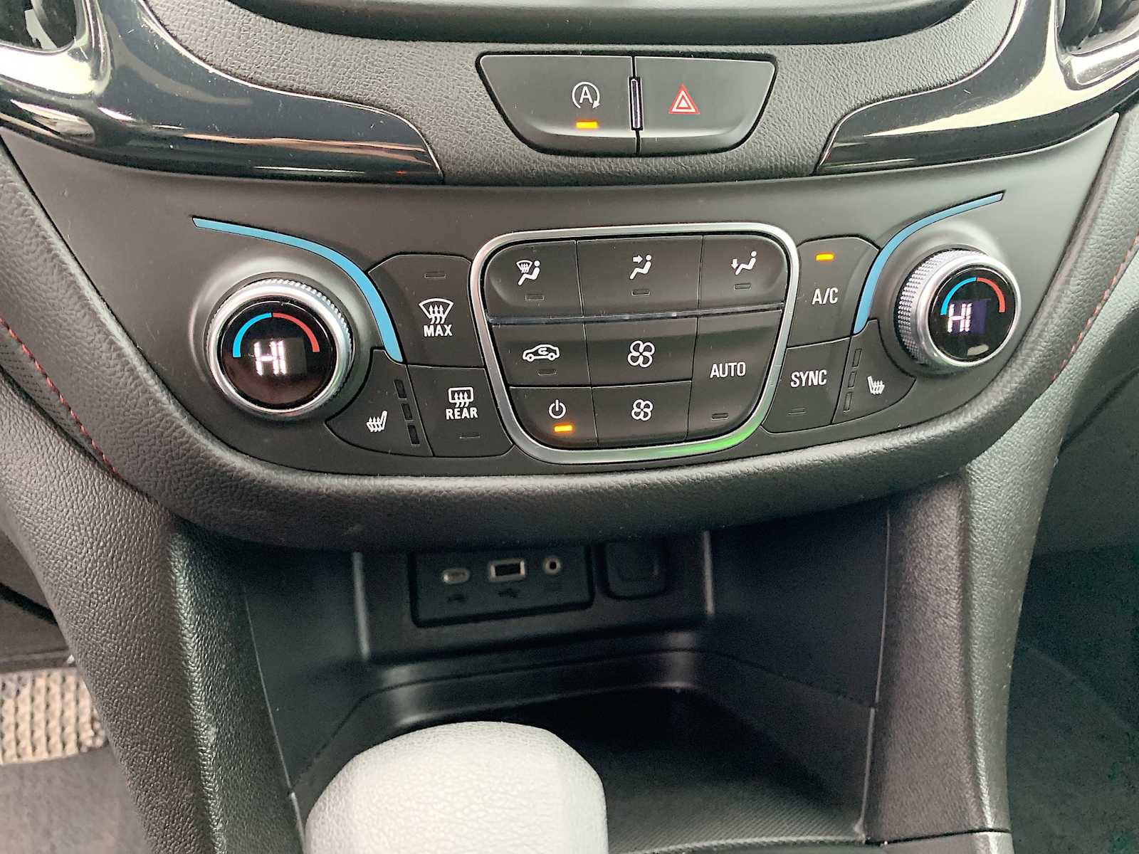 Certified 2023 Chevrolet Equinox RS image 17