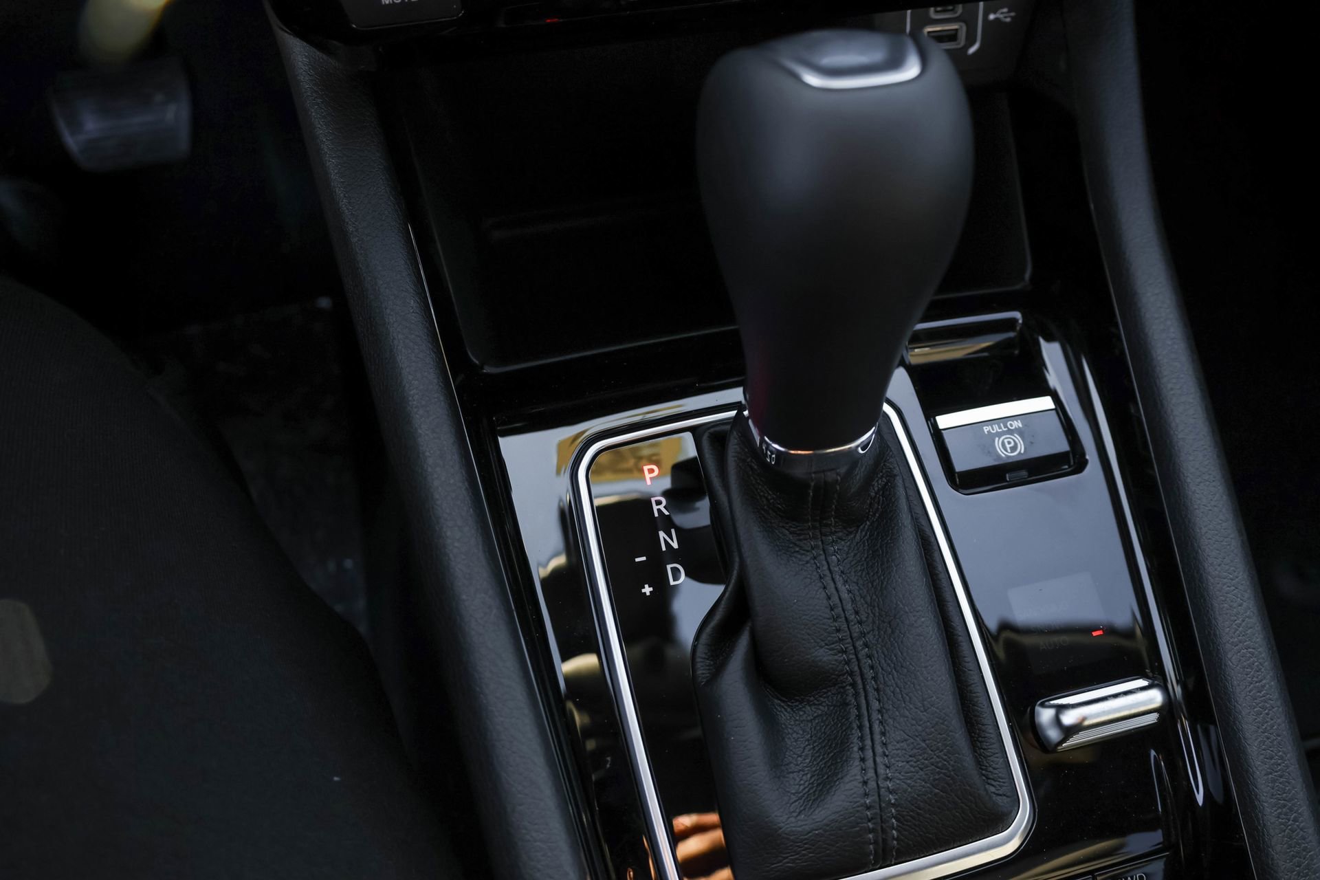 New 2026 Jeep Compass Latitude image 17