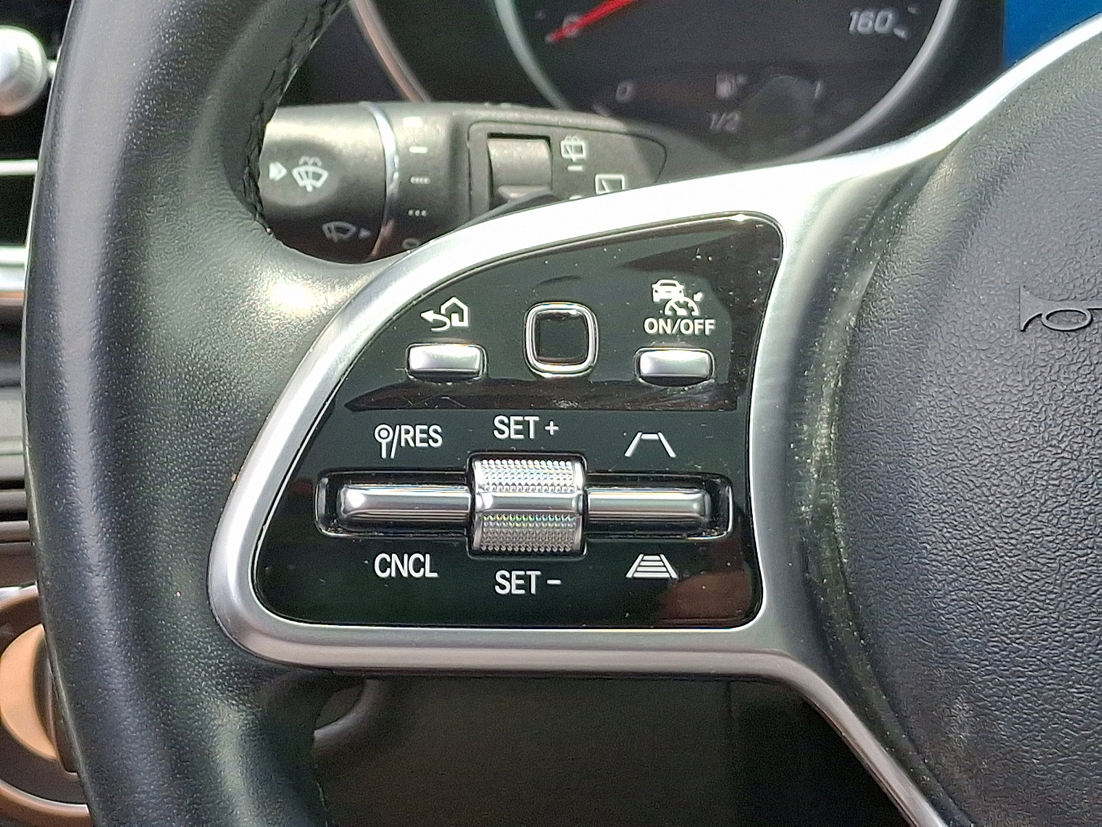 Used 2022 Mercedes-Benz GLC 300 GLC 300 image 22