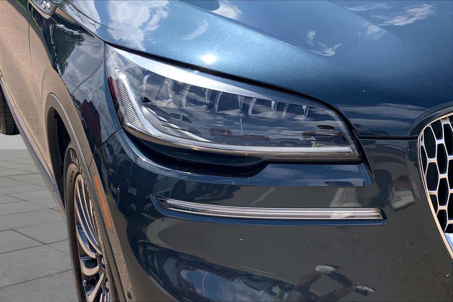 Used 2022 Lincoln Aviator Reserve w/ Elements Package Plus RWD image 28