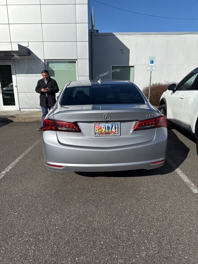 Used 2015 Acura TLX w/ Technology Package image 5