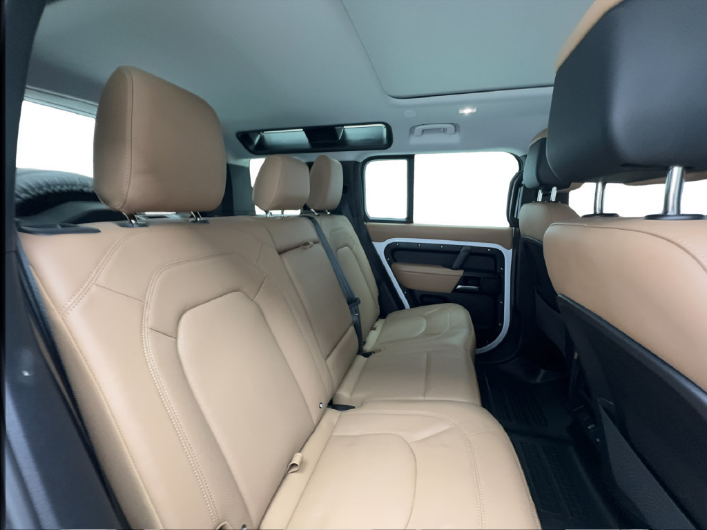 Used 2026 Land Rover Defender 110 S AWD/4WD image 29